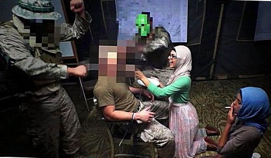 Что может быть лучше, чем покататься со своей девушкой на машине?, порно видео