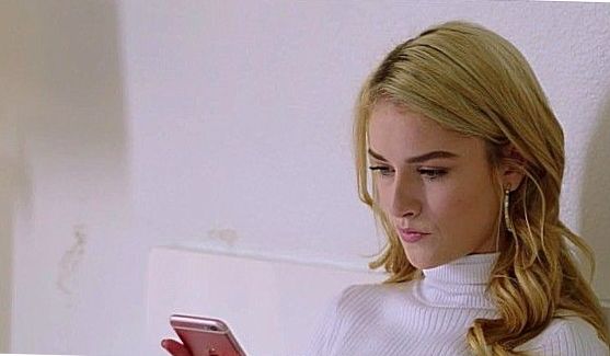 Леа Лексис и Феникс Мари отдались в попочку, порно видео