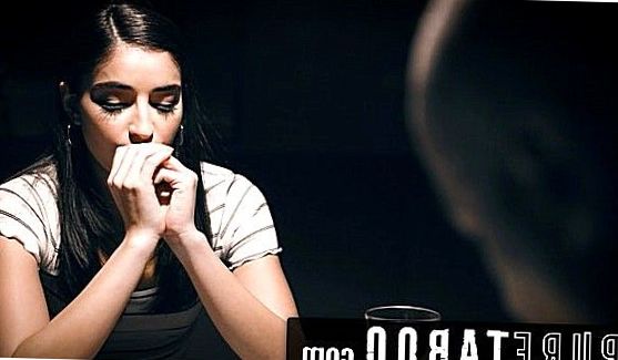 зрелая сняла на видео свой сквирт оргазм, порно видео
